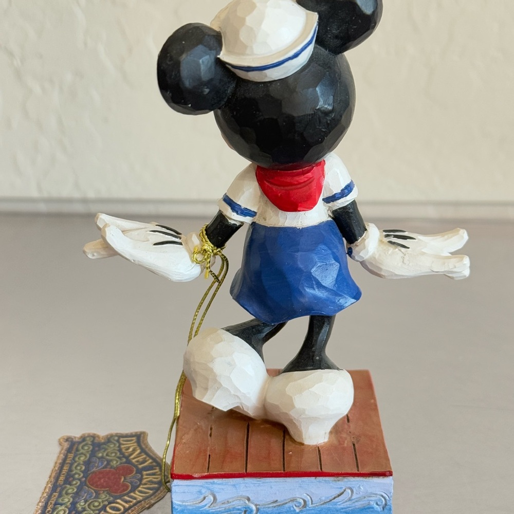 Jim Shore Disney Traditions Sassy Sailor Minnie Mouse 6008080 (SB1402) - Picture 8 of 16
